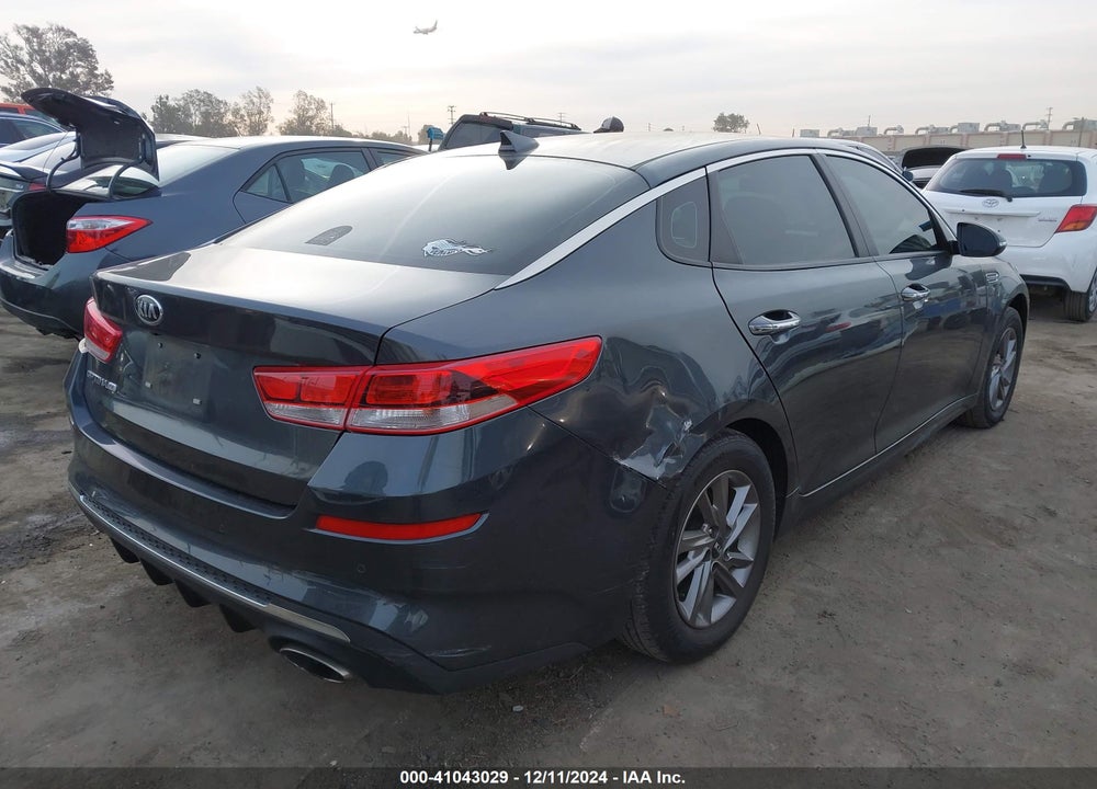 2020 KIA OPTIMA LX VIN: 5XXGT4L30LG387185