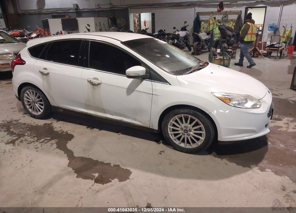 2013 FORD FOCUS ELECTRIC VIN: 1FADP3R43DL282892