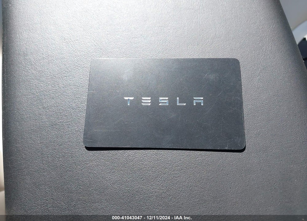 2020 TESLA MODEL Y LONG RANGE DUAL MOTOR ALL-WHEEL DRIVE VIN: 5YJYGDEE5LF049713