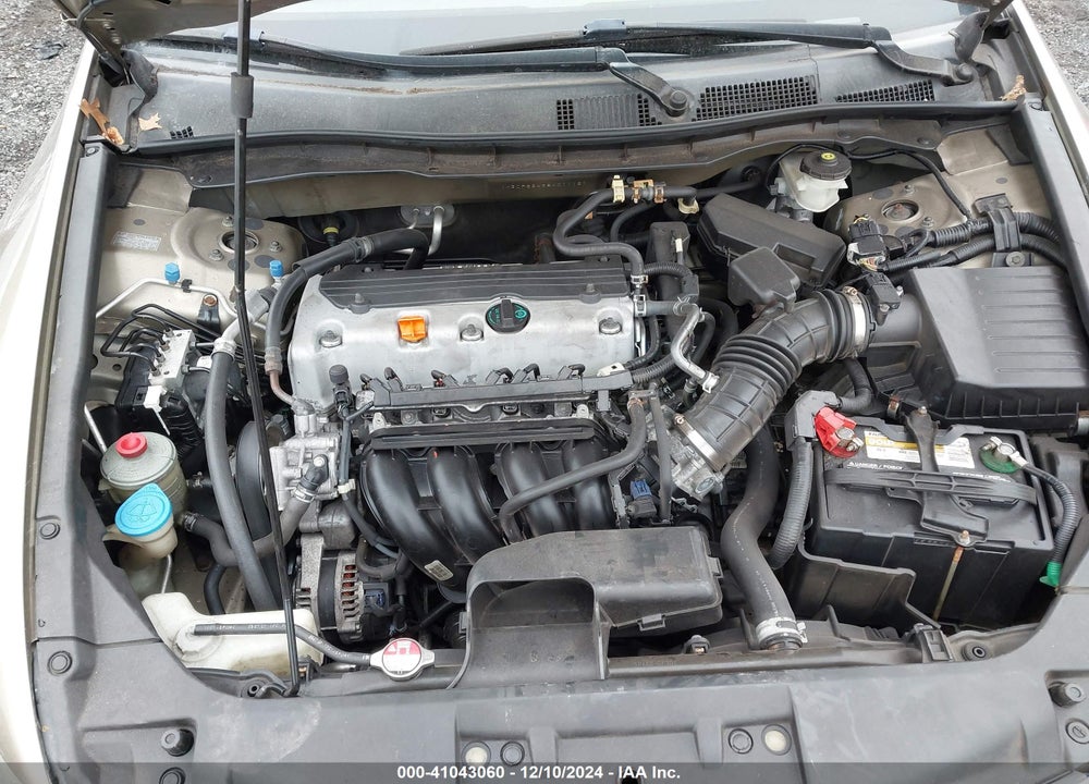 2008 HONDA ACCORD 2.4 LX-P VIN: 1HGCP26428A011121