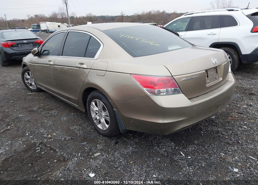 2008 HONDA ACCORD 2.4 LX-P VIN: 1HGCP26428A011121
