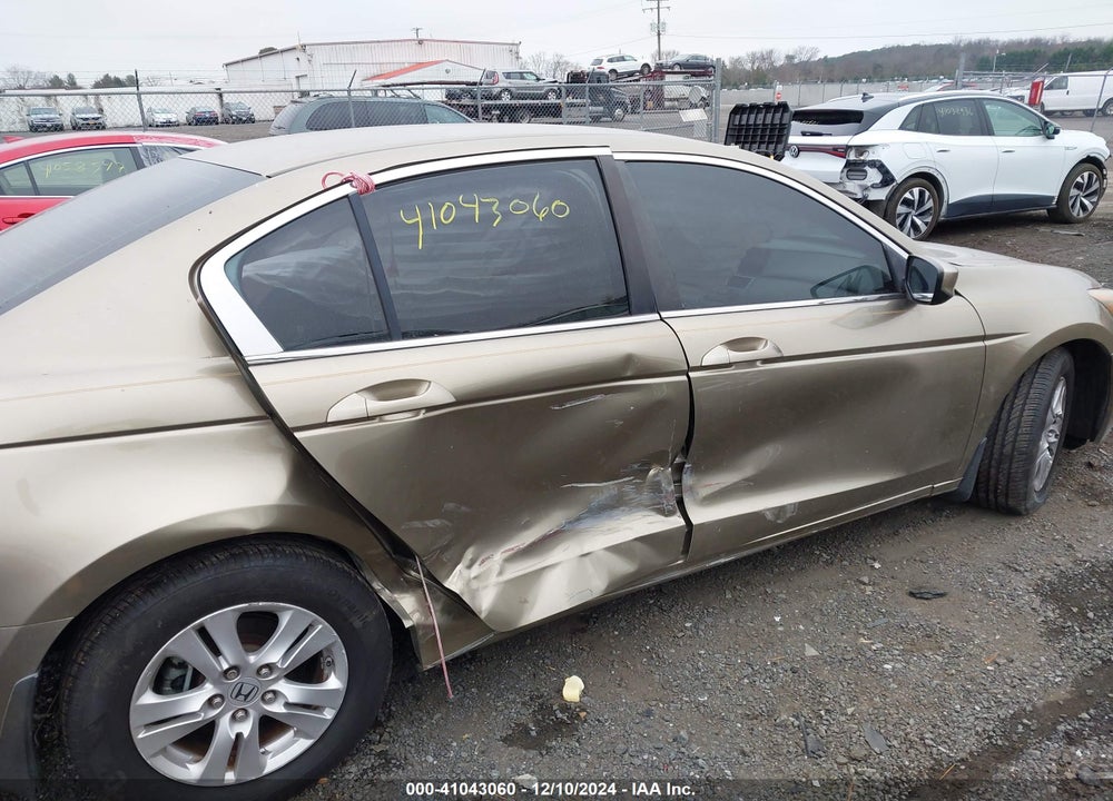 2008 HONDA ACCORD 2.4 LX-P VIN: 1HGCP26428A011121