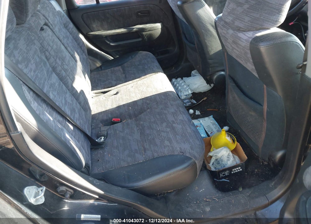 2004 HONDA CR-V LX VIN: JHLRD77444C009644