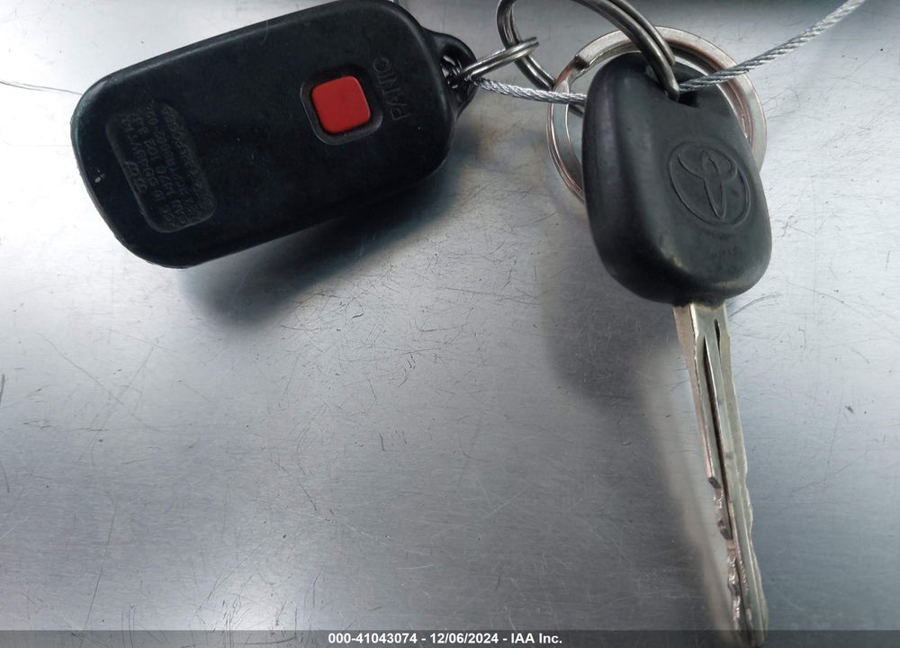 2007 TOYOTA COROLLA LE VIN: 2T1BR32E27C753294