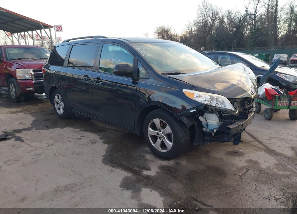 2015 TOYOTA SIENNA LE 8 PASSENGER VIN: 5TDKK3DC2FS683429