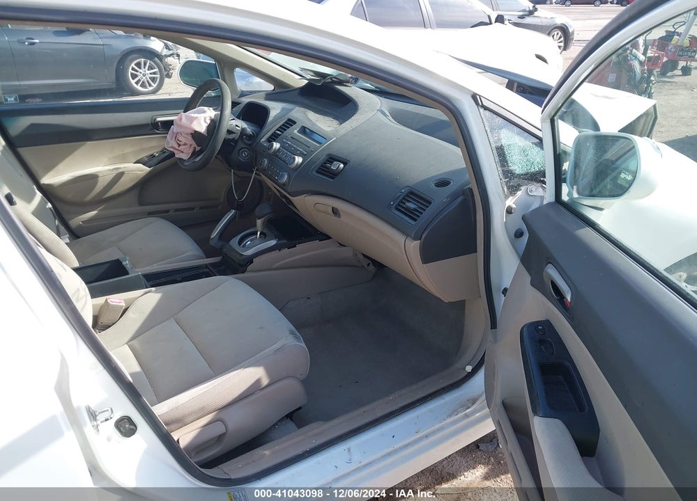 2009 HONDA CIVIC LX VIN: 19XFA16539E033000