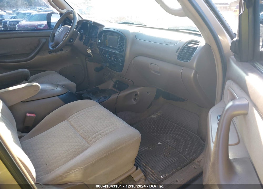 2004 TOYOTA TUNDRA SR5 V8 VIN: 5TBET34164S439975