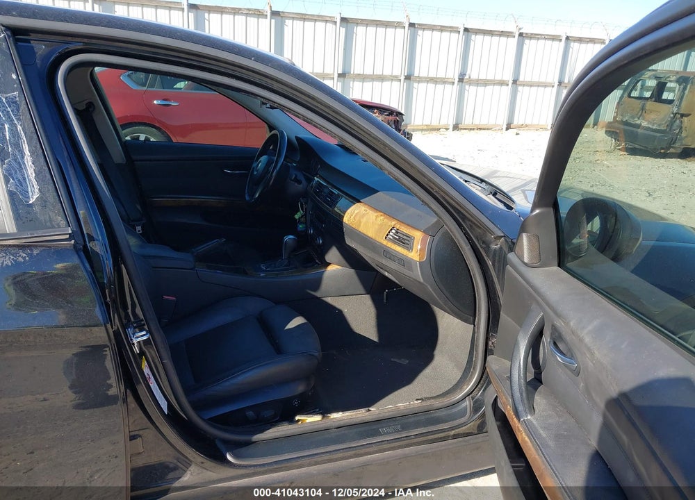 2007 BMW 328I VIN: WBAVA37597NE26739