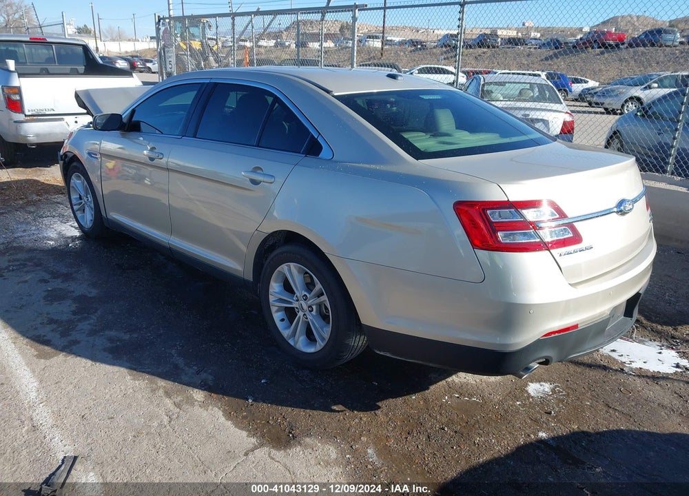 2018 FORD TAURUS SEL VIN: 1FAHP2E85JG138074