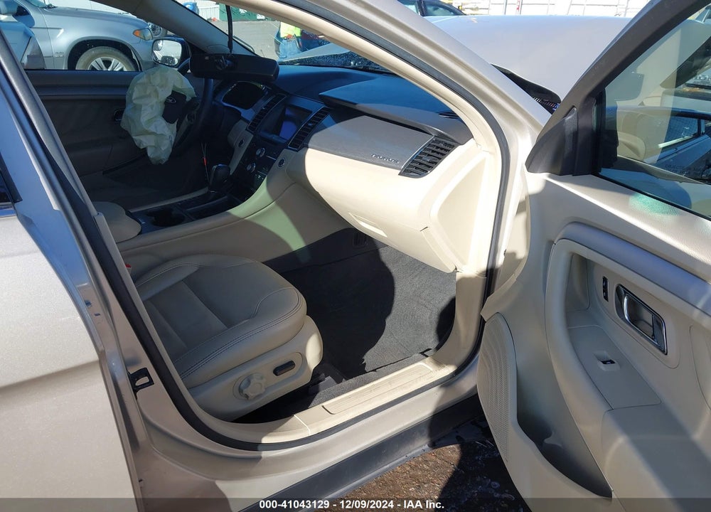 2018 FORD TAURUS SEL VIN: 1FAHP2E85JG138074