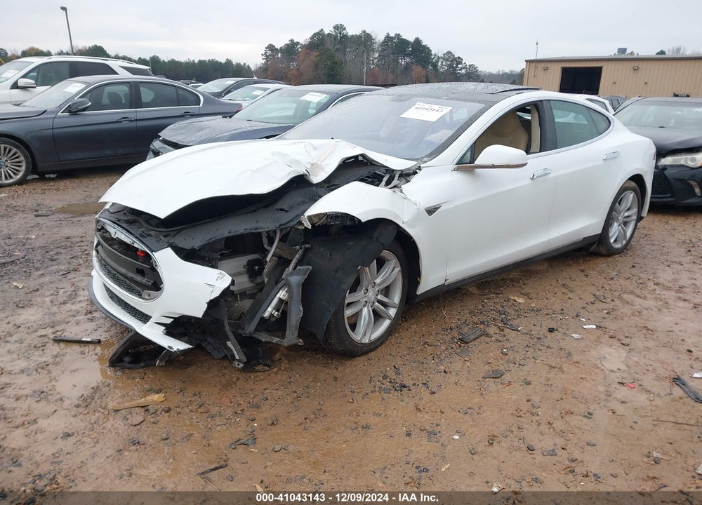 2013 TESLA MODEL S VIN: 5YJSA1CN6DFP22955
