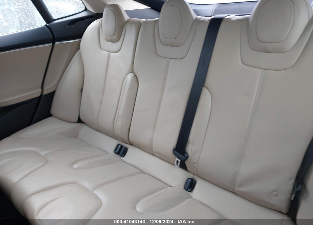 2013 TESLA MODEL S VIN: 5YJSA1CN6DFP22955