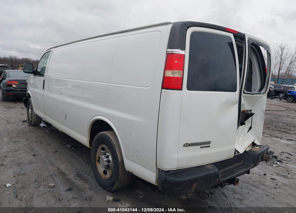 2014 CHEVROLET EXPRESS 3500 WORK VAN VIN: 1GCZGUCGXE1130646