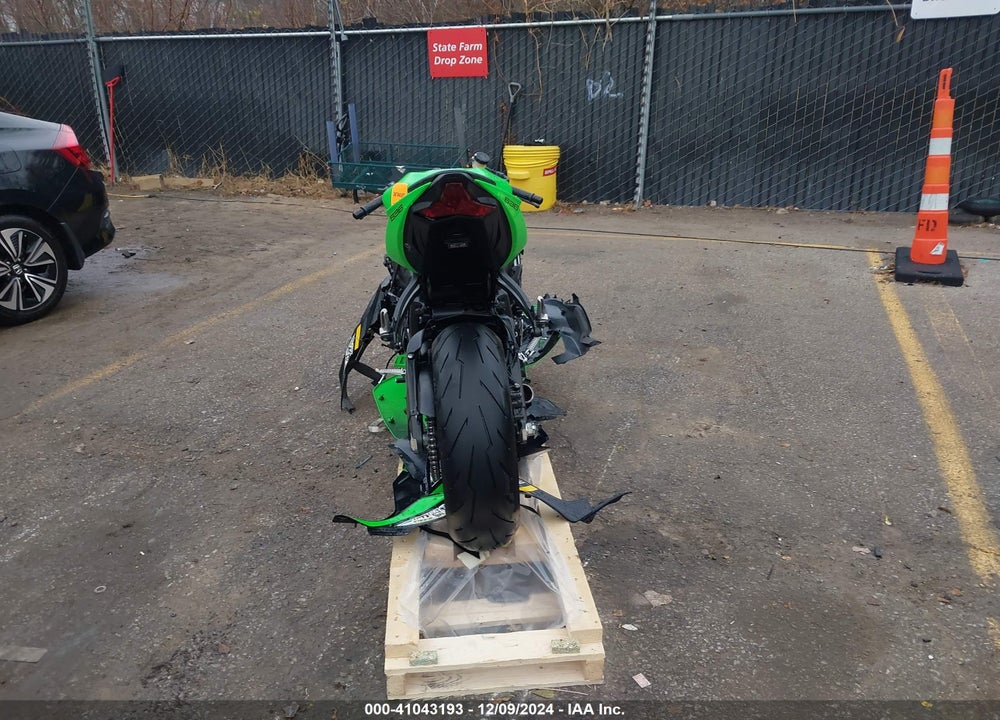 2025 KAWASAKI ZX636 K VIN: JKBZXJJ17SA019129