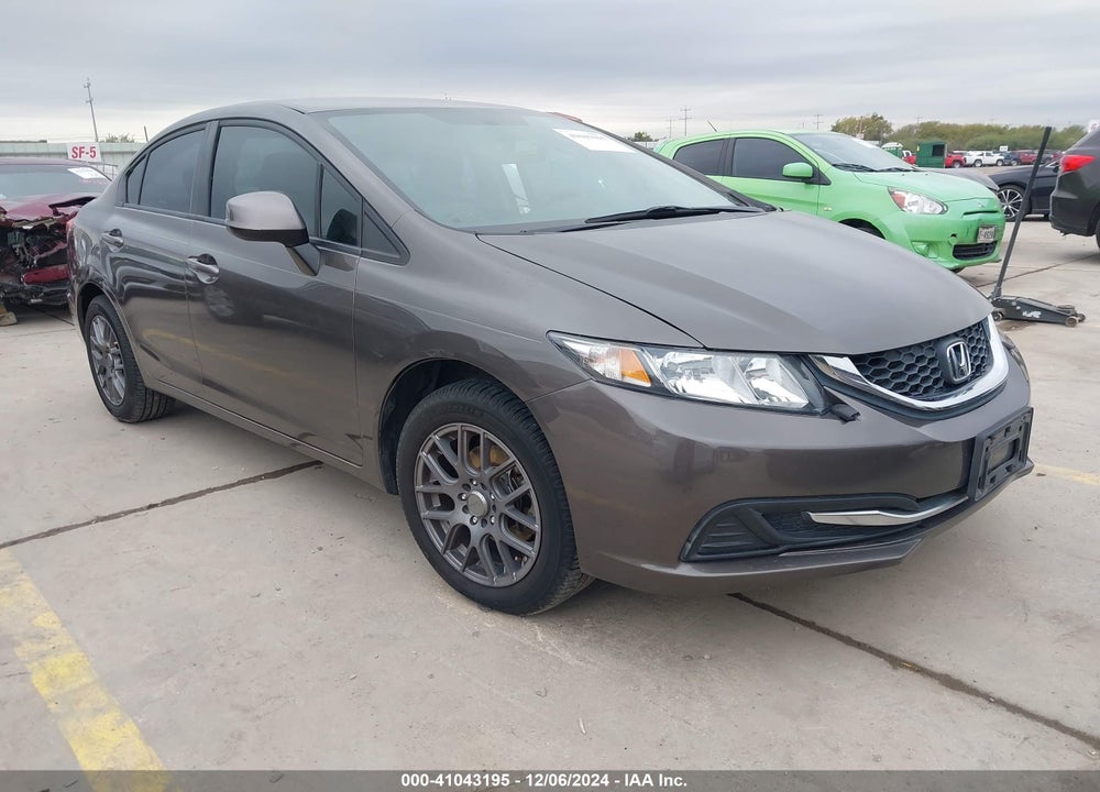 2013 HONDA CIVIC LX VIN: 2HGFB2F57DH592700