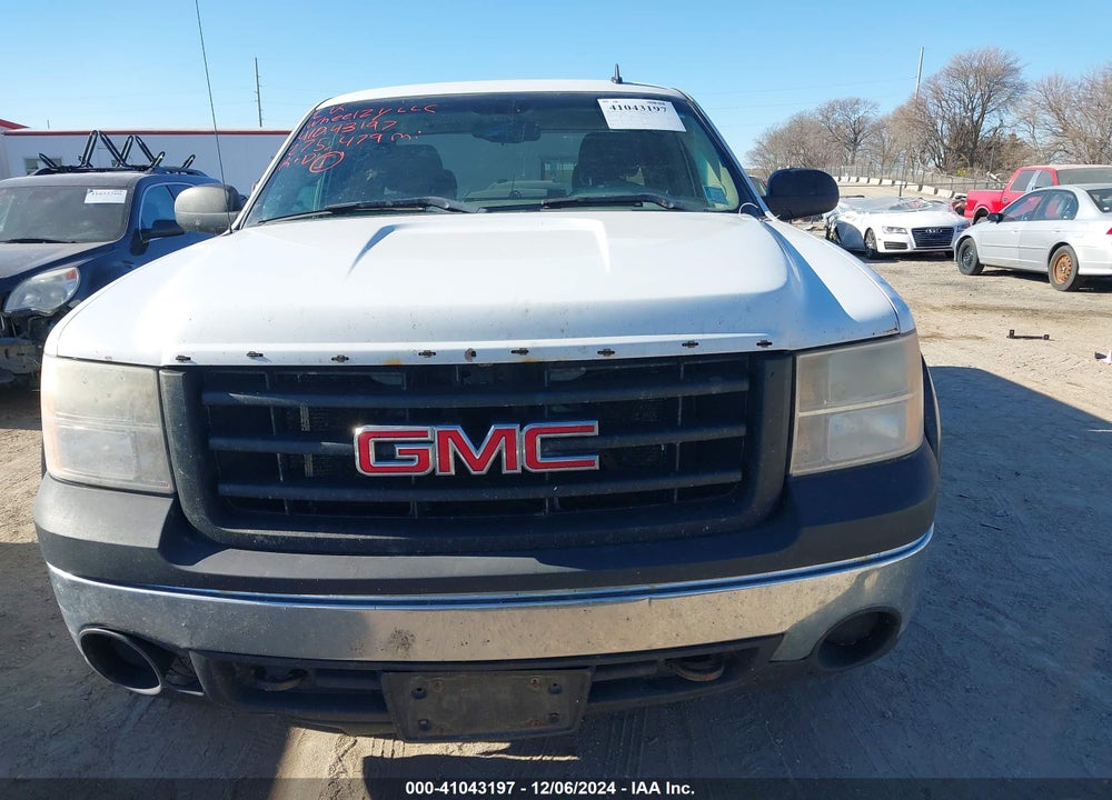 2008 GMC SIERRA 1500 WORK TRUCK VIN: 1GTEK19088Z143617