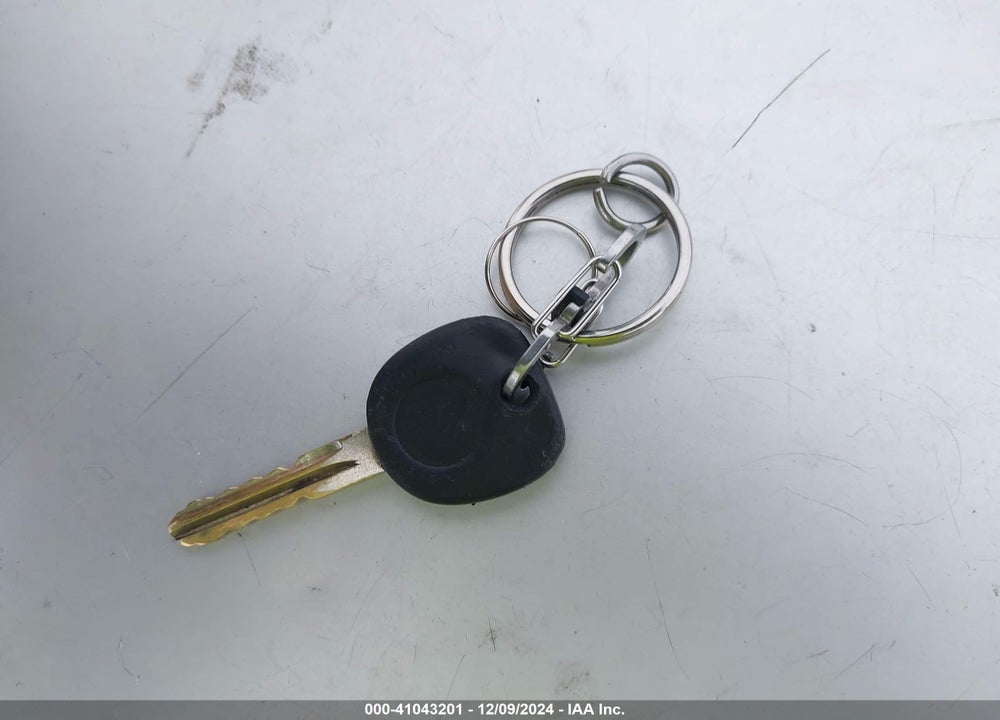 2004 SATURN ION 2 VIN: 1G8AJ52F84Z182123