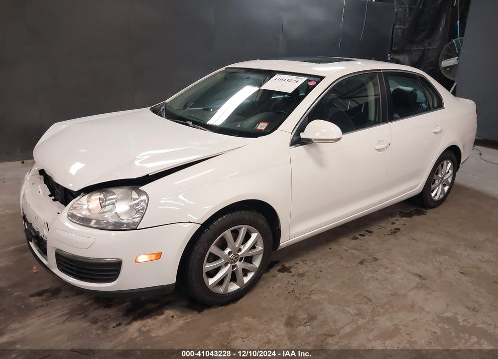 2010 VOLKSWAGEN JETTA SE VIN: 3VWRZ7AJ9AM036004