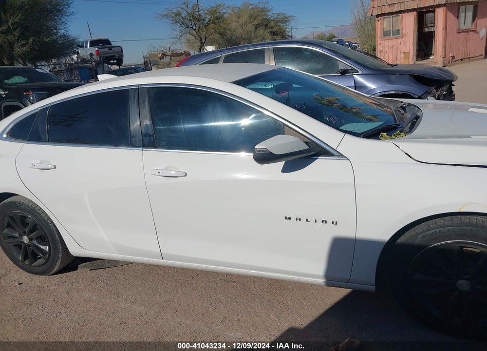 2017 CHEVROLET MALIBU 1LT VIN: 1G1ZE5ST7HF111353