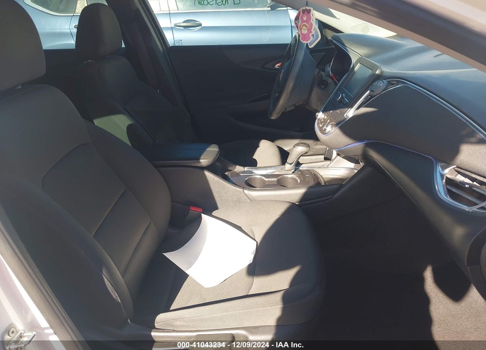 2017 CHEVROLET MALIBU 1LT VIN: 1G1ZE5ST7HF111353