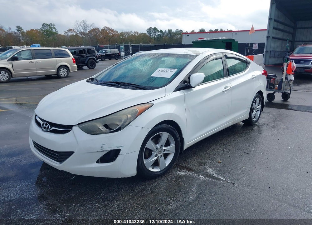 2013 HYUNDAI ELANTRA GLS VIN: 5NPDH4AE9DH338047
