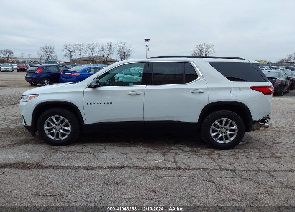 2019 CHEVROLET TRAVERSE 1LT VIN: 1GNERGKW2KJ158298
