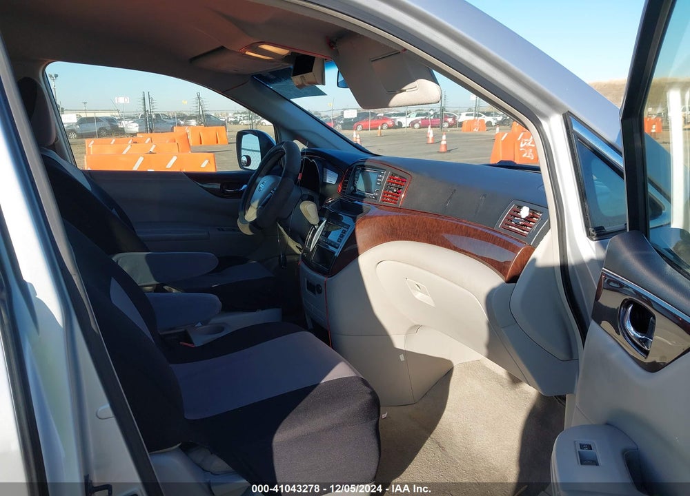 2016 NISSAN QUEST PLATINUM/S/SL/SV VIN: JN8AE2KP5G9154189