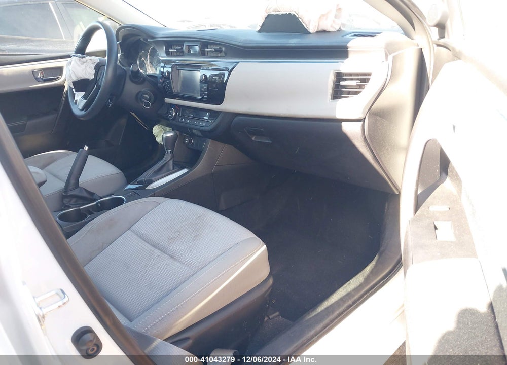 2016 TOYOTA COROLLA LE VIN: 5YFBURHE7GP513747