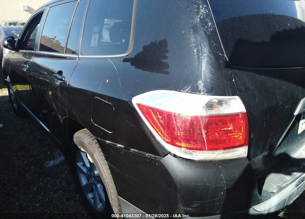 2012 TOYOTA HIGHLANDER VIN: 5TDBK3EH5CS131896