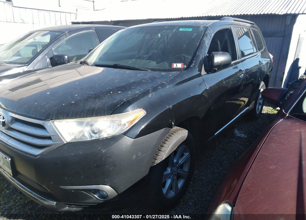 2012 TOYOTA HIGHLANDER VIN: 5TDBK3EH5CS131896
