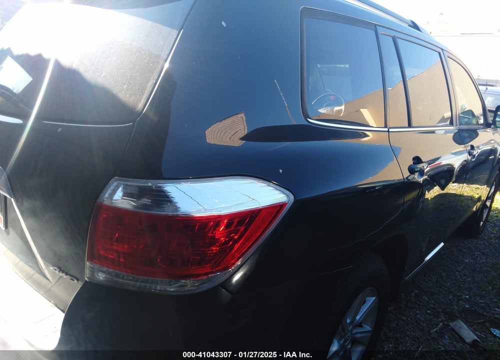 2012 TOYOTA HIGHLANDER VIN: 5TDBK3EH5CS131896