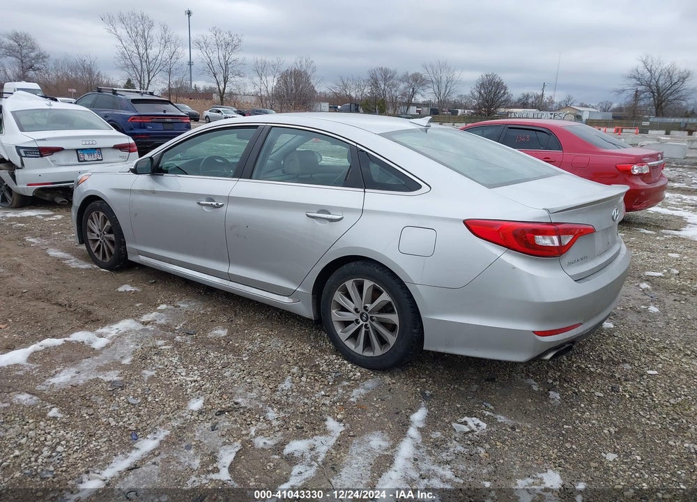 2015 HYUNDAI SONATA SPORT VIN: 5NPE34AF0FH057446