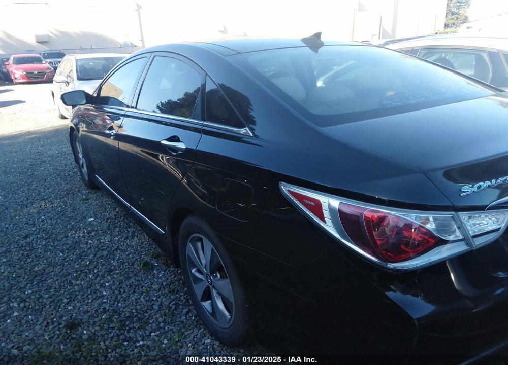 2012 HYUNDAI SONATA VIN: KMHEC4A43CA032232