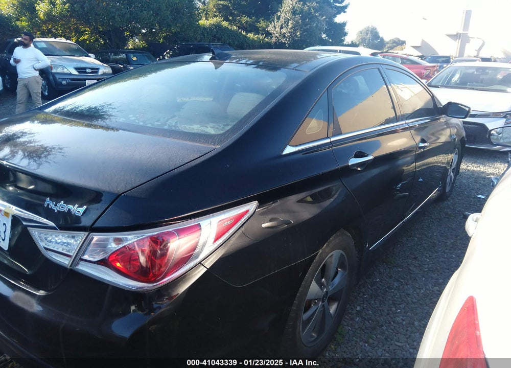 2012 HYUNDAI SONATA VIN: KMHEC4A43CA032232