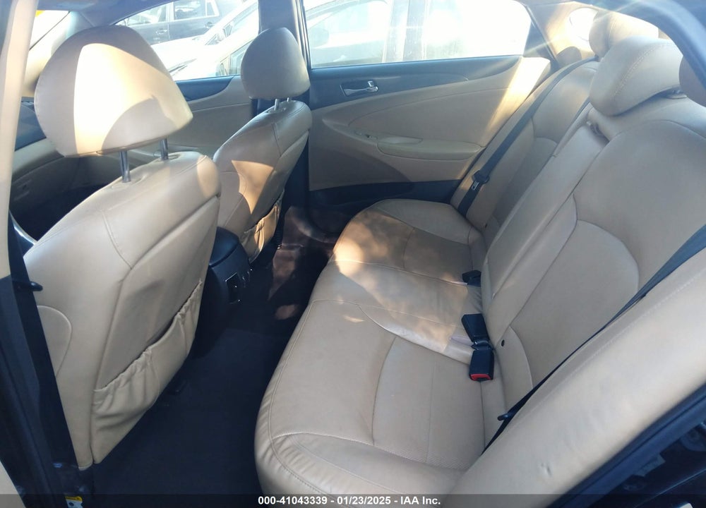 2012 HYUNDAI SONATA VIN: KMHEC4A43CA032232