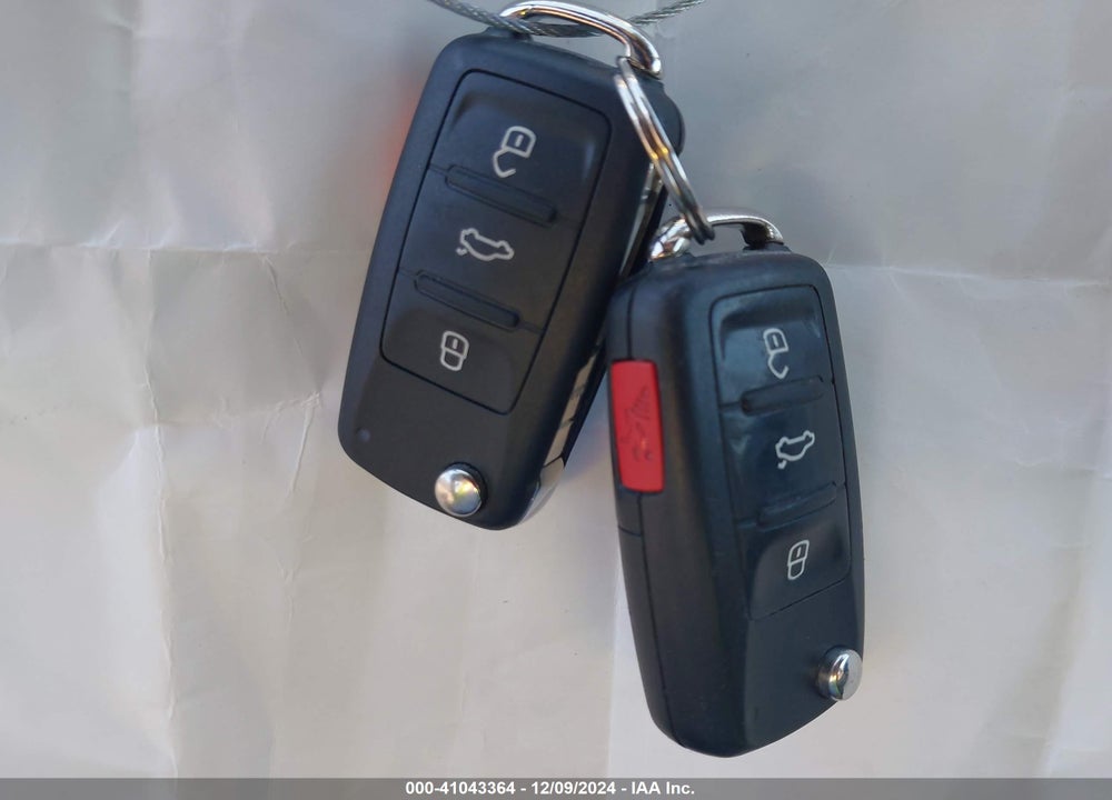 2013 VOLKSWAGEN GTI WOLFSBURG EDITION VIN: WVWHV7AJ8DW125710