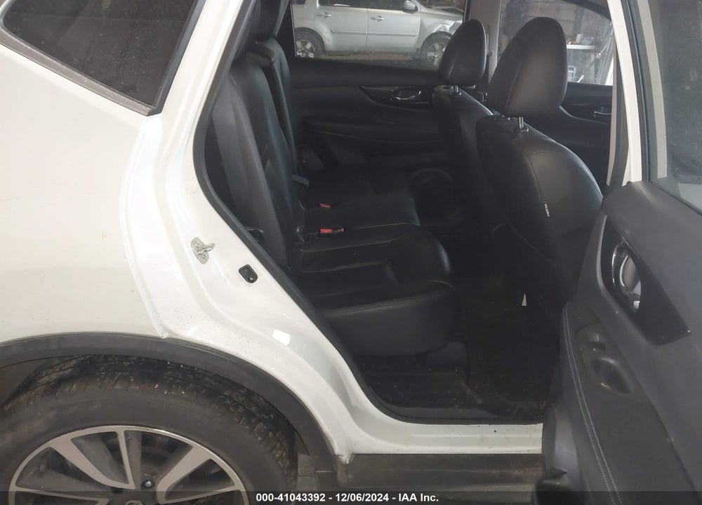 2020 NISSAN ROGUE SL INTELLIGENT AWD VIN: 5N1AT2MV4LC751338