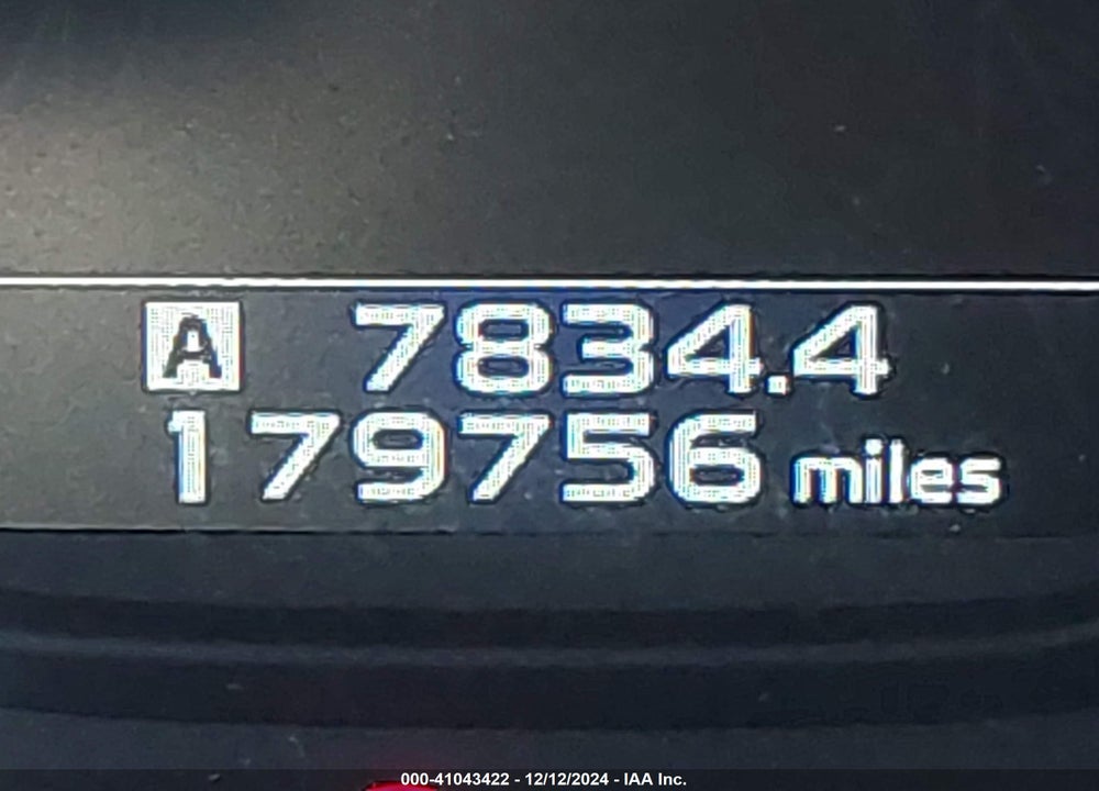 2014 SUBARU LEGACY 2.5I LIMITED VIN: 4S3BMBL60E3003902