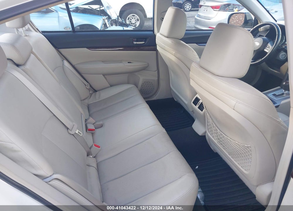 2014 SUBARU LEGACY 2.5I LIMITED VIN: 4S3BMBL60E3003902