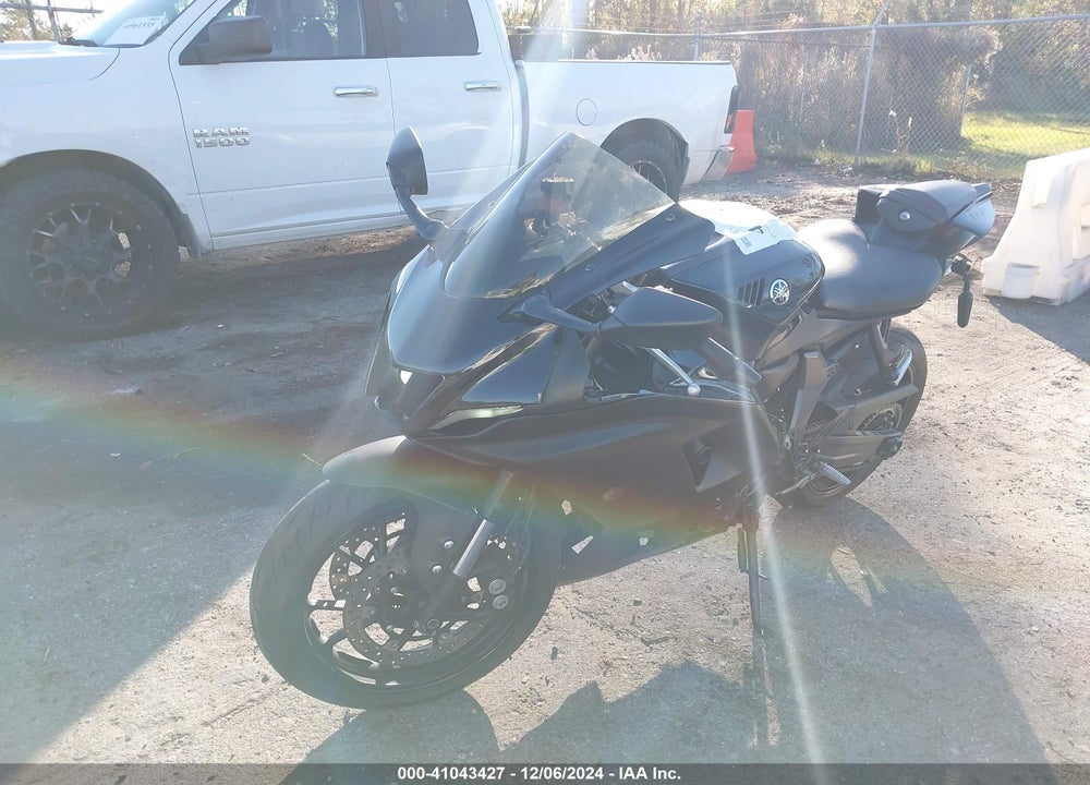 2024 YAMAHA YZFR7 VIN: JYARM38E8RA011604