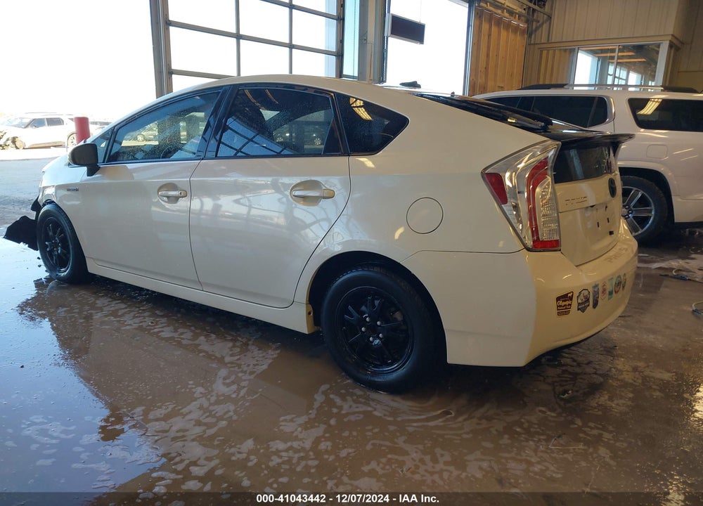 2015 TOYOTA PRIUS FOUR VIN: JTDKN3DUXF0438493
