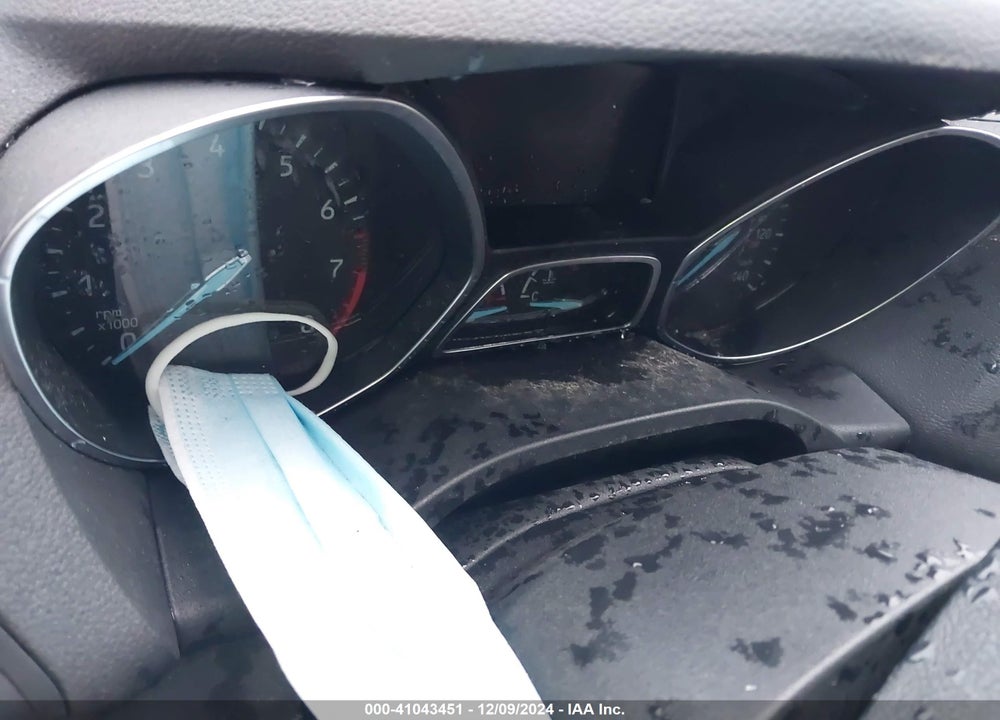 2019 FORD ESCAPE VIN: 1FMCU0GD1KUC02444