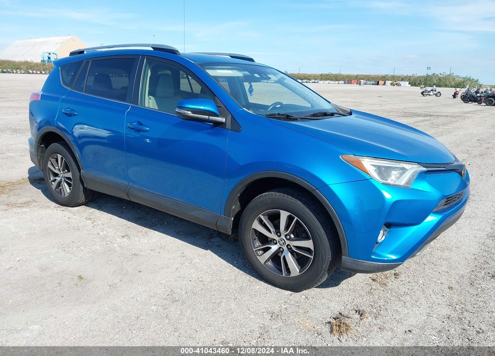 2017 TOYOTA RAV4 XLE VIN: JTMWFREV2HJ103055