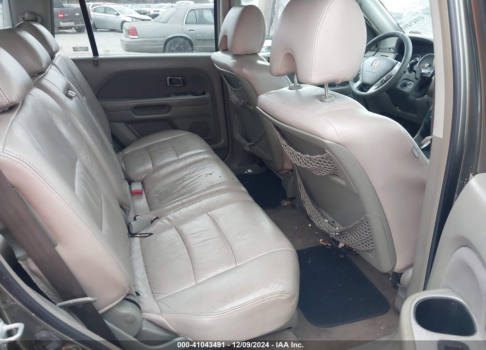 2006 HONDA PILOT EX VIN: 5FNYF28436B051524