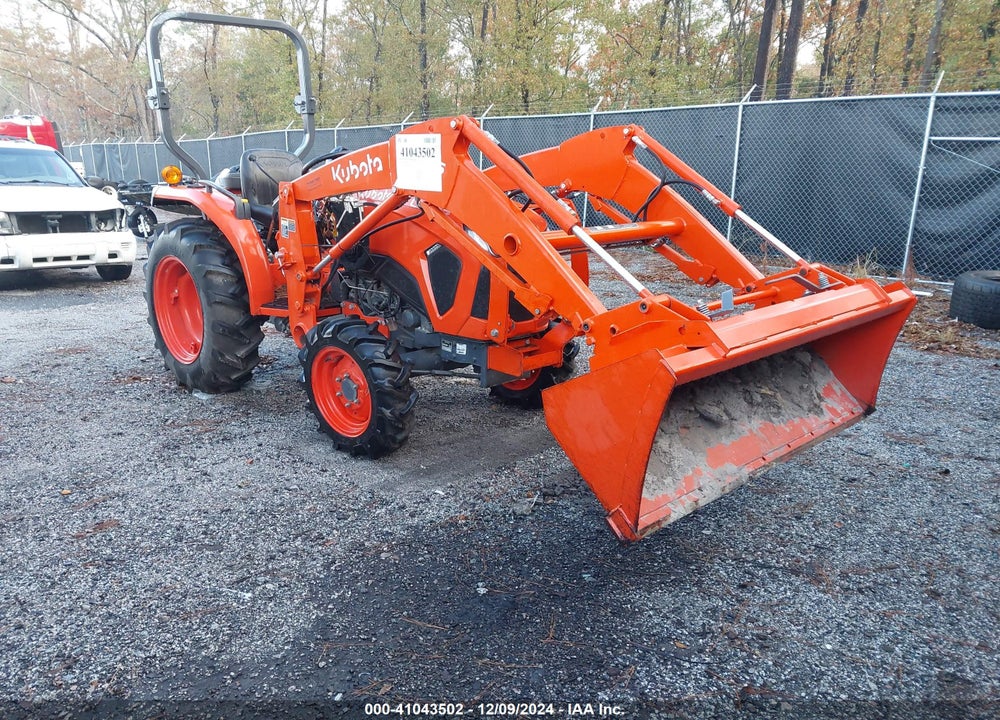 2023 KUBOTA L2502HST VIN: KBULMDHRCPJH14990