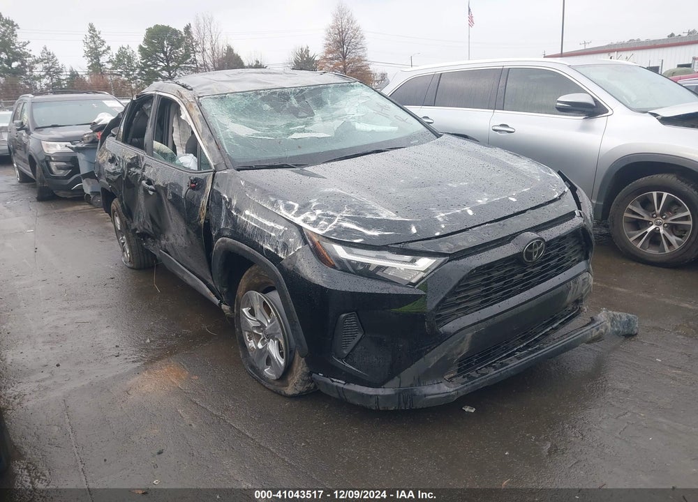 2024 TOYOTA RAV4 XLE VIN: 2T3W1RFV6RW328871