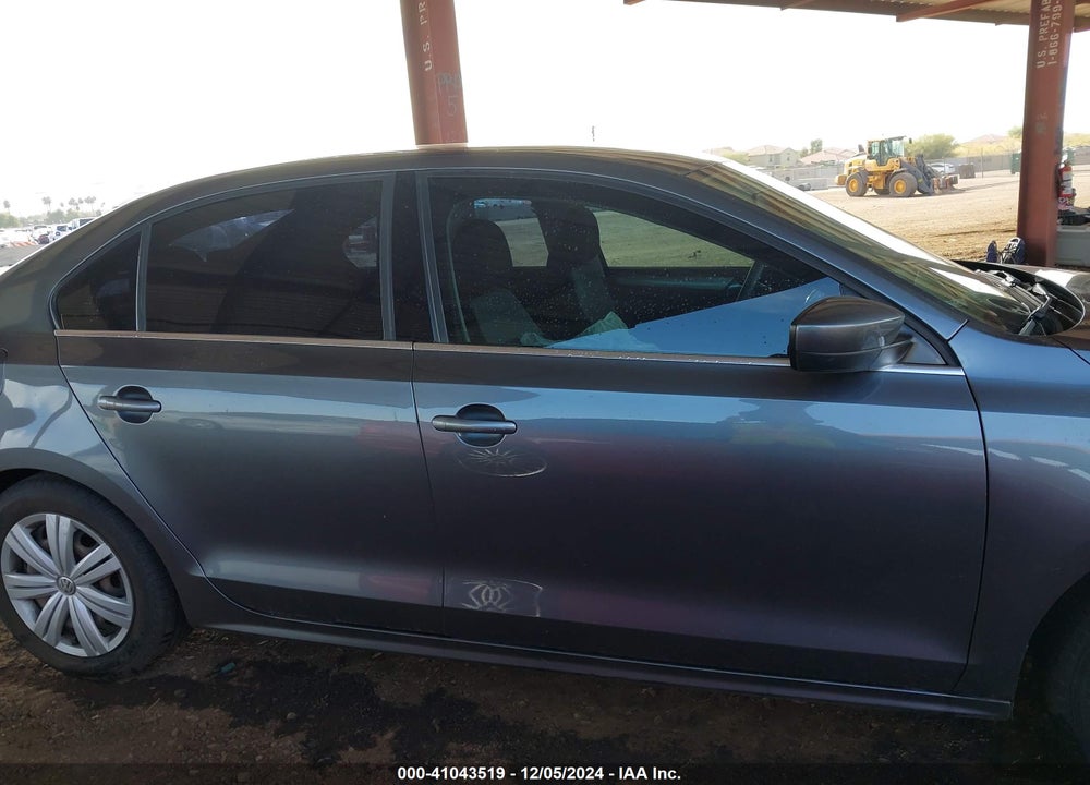 2017 VOLKSWAGEN JETTA 1.4T S VIN: 3VW2B7AJ4HM392487