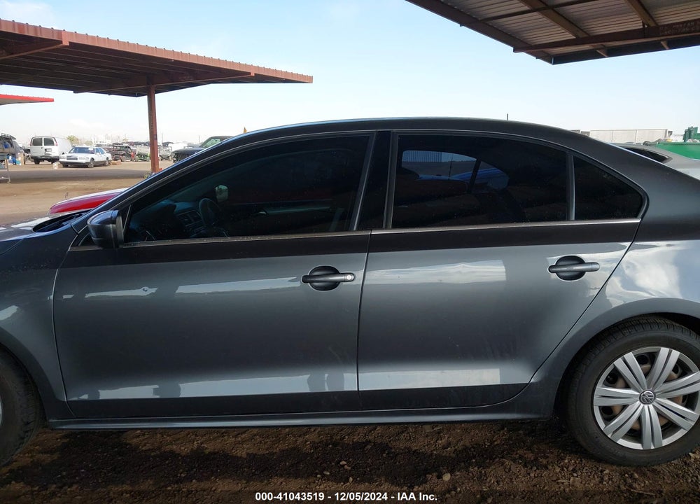 2017 VOLKSWAGEN JETTA 1.4T S VIN: 3VW2B7AJ4HM392487