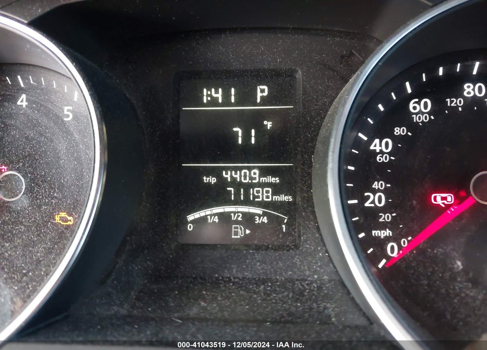 2017 VOLKSWAGEN JETTA 1.4T S VIN: 3VW2B7AJ4HM392487