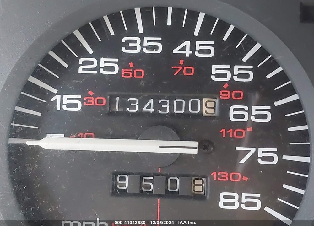1994 JEEP CHEROKEE COUNTRY VIN: 1J4FT78S7RL209564